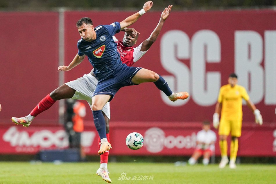 还充分展现 还充分展现